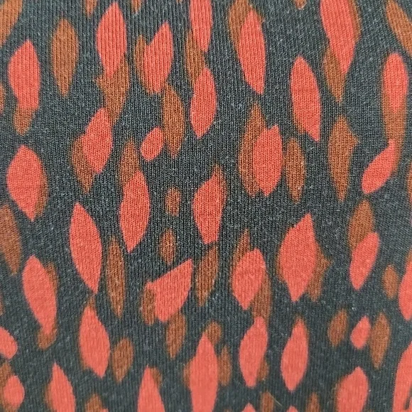 Lularoe | Classic T Shirt - Picture 3 of 5